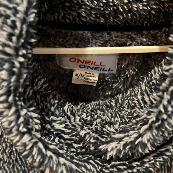 O’Neill Girls Fleece Sweater Size M - Picture 2 of 3